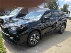 2023 Toyota Highlander 