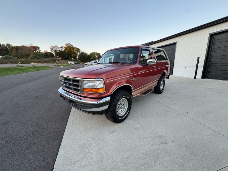 Ford Bronco Eddie Bauer 1995 Ford Bronco Eddie Bauer 1995
