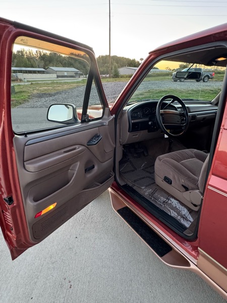 Ford Bronco Eddie Bauer 1995 Ford Bronco Eddie Bauer 1995
