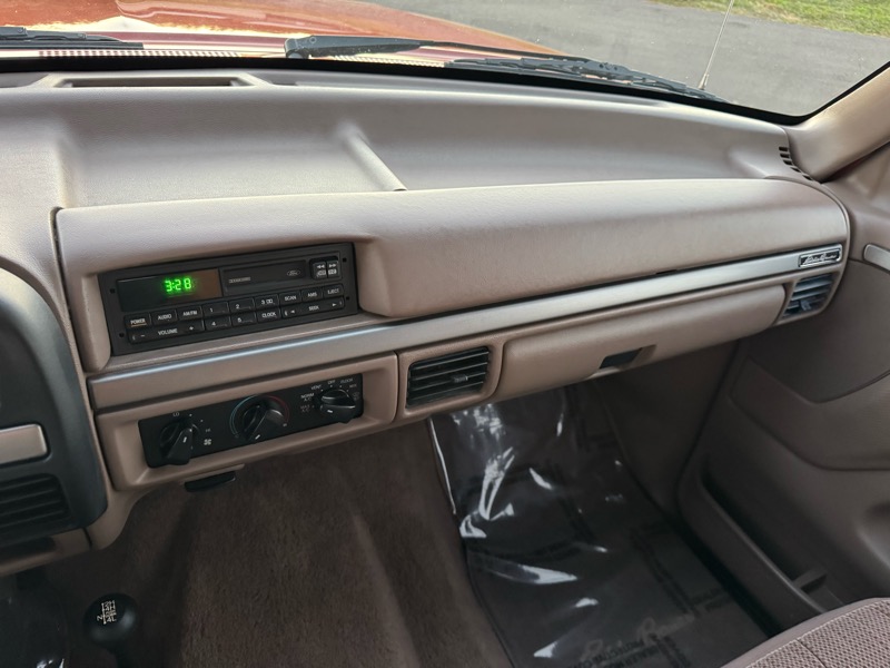 Ford Bronco Eddie Bauer 1995 Ford Bronco Eddie Bauer 1995