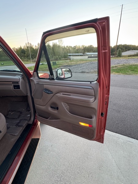 Ford Bronco Eddie Bauer 1995 Ford Bronco Eddie Bauer 1995