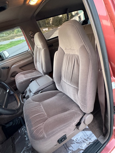 Ford Bronco Eddie Bauer 1995 Ford Bronco Eddie Bauer 1995