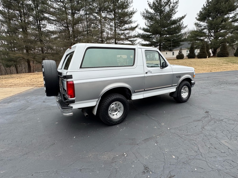 Ford Bronco XLT 1995
