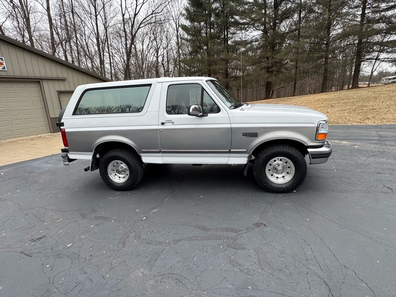 Ford Bronco XLT 1995
