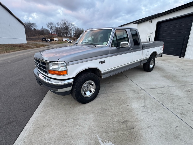 1995 Ford F-150's photo