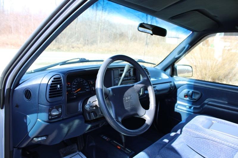 GMC Sierra C/K 1500 Club Coupe 6.5-ft. Bed 4WD 1996