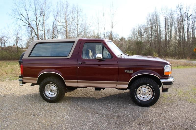 Ford Bronco Eddie Bauer 2D Utility 4WD 1996
