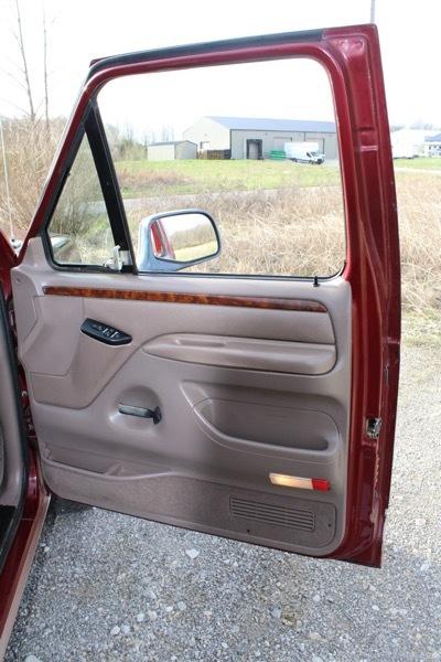 Ford Bronco Eddie Bauer 2D Utility 4WD 1996