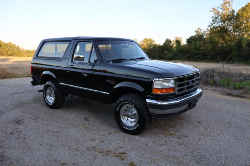 Ford Bronco XLT 1995