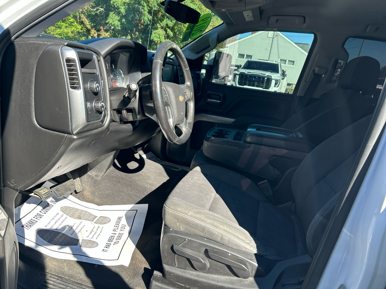 2019 Chevrolet Silverado 1500 photo 3