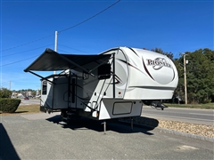 2018 Heartland Pioneer 