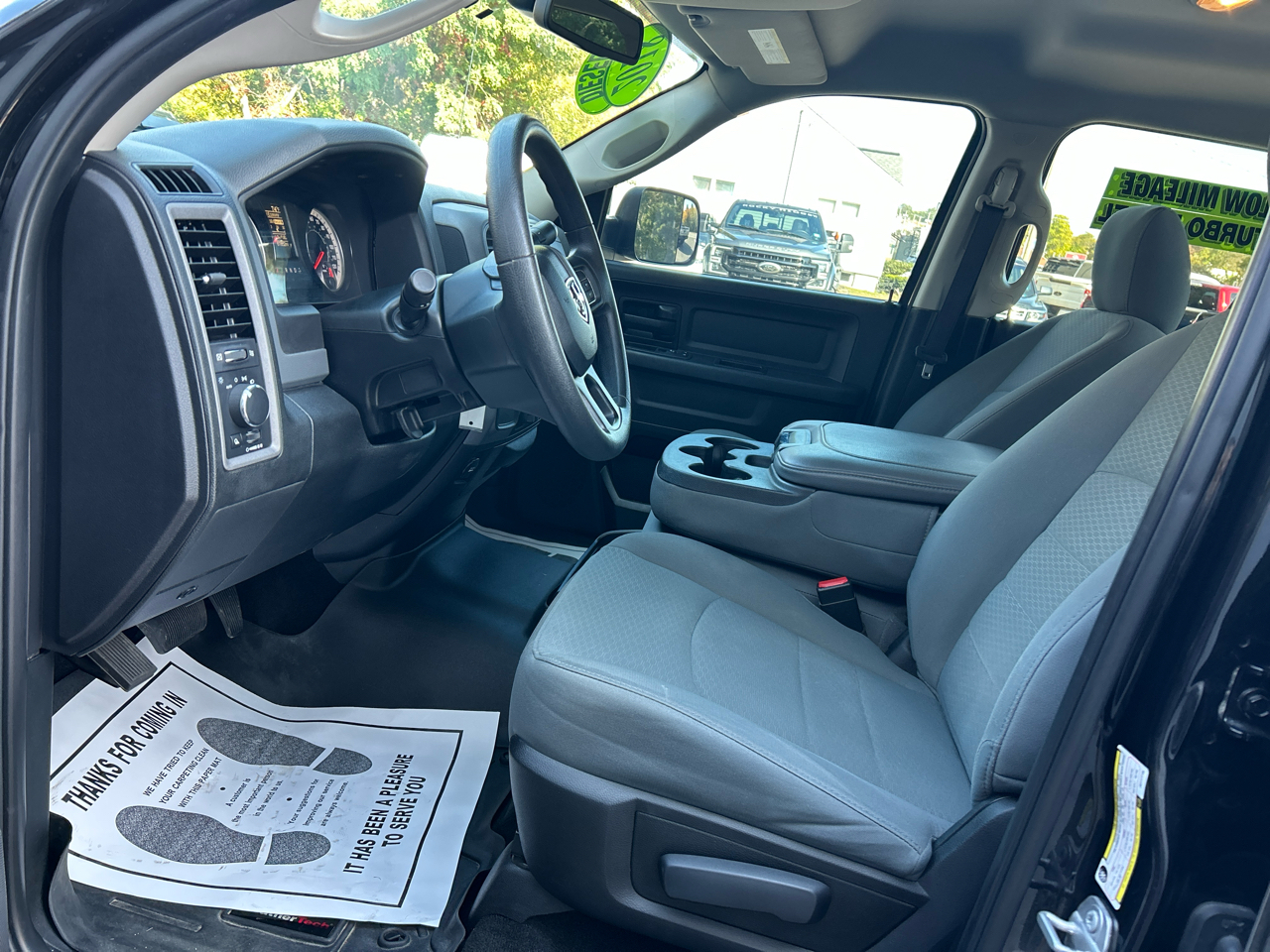 2018 Ram 2500 Tradesman photo 3