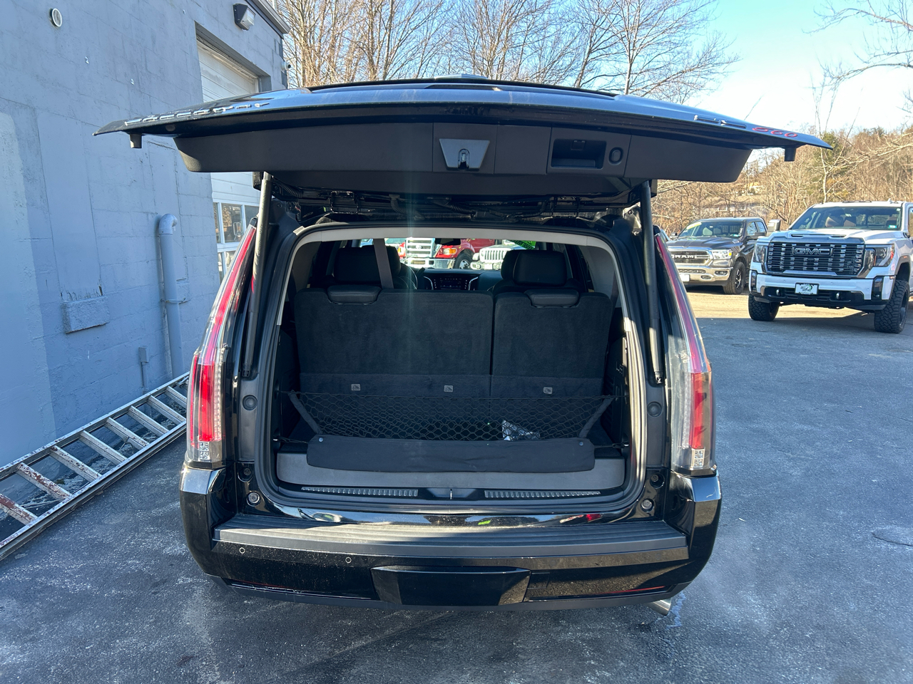 Cadillac Escalade Premium 4WD 2017