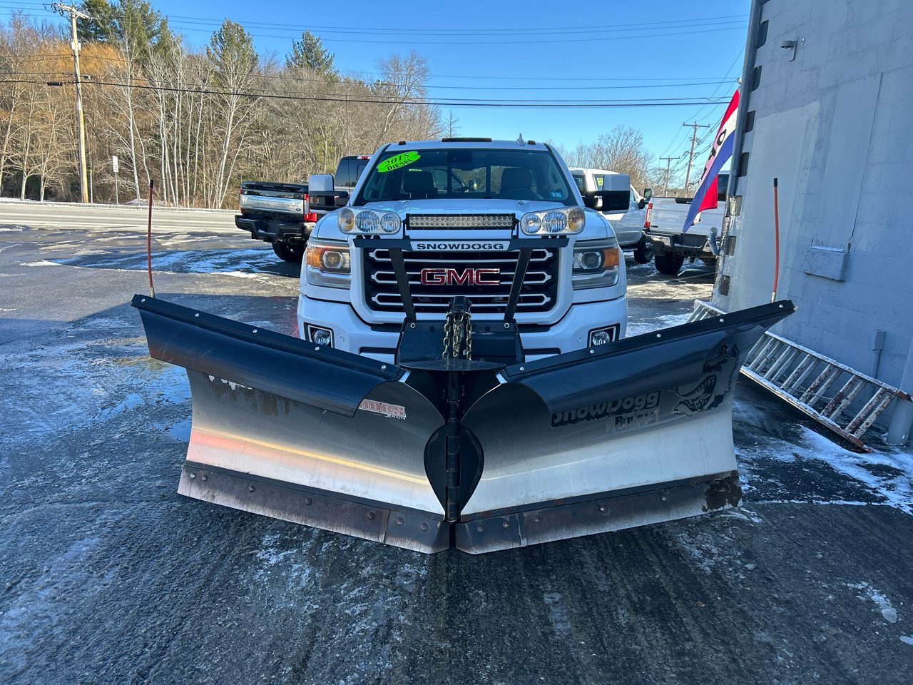 GMC Sierra 3500HD Denali Crew Cab 4WD 2015