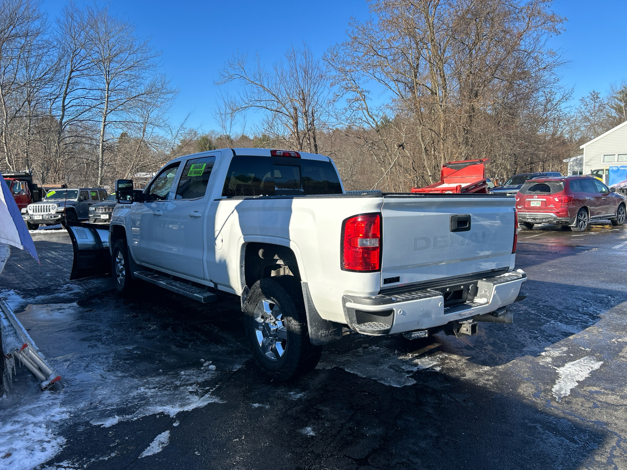 GMC Sierra 3500HD Denali Crew Cab 4WD 2015