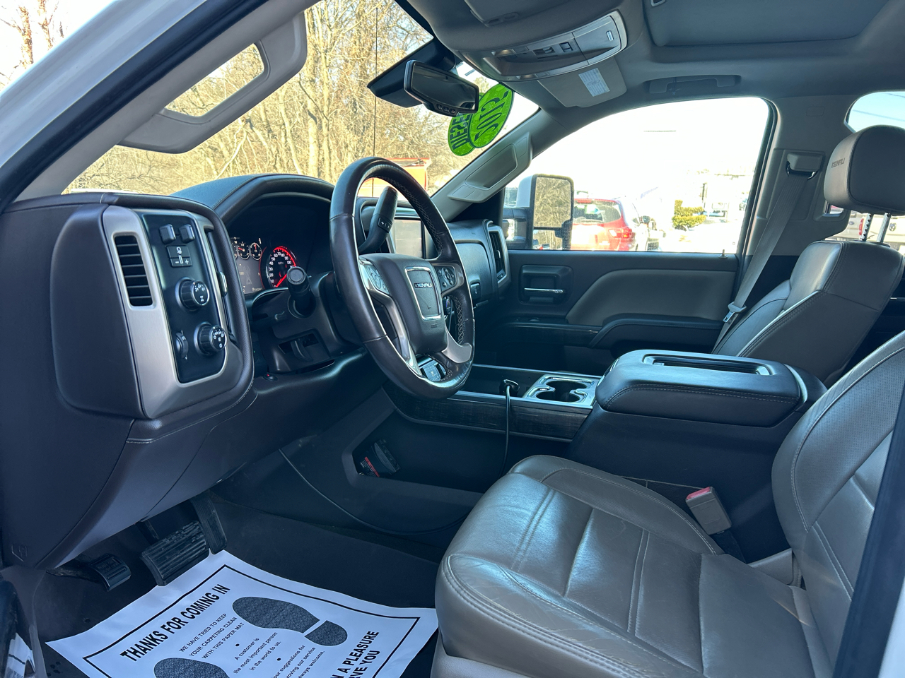 GMC Sierra 3500HD Denali Crew Cab 4WD 2015