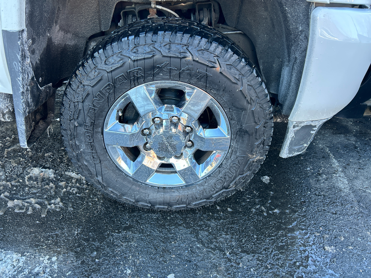 GMC Sierra 3500HD Denali Crew Cab 4WD 2015