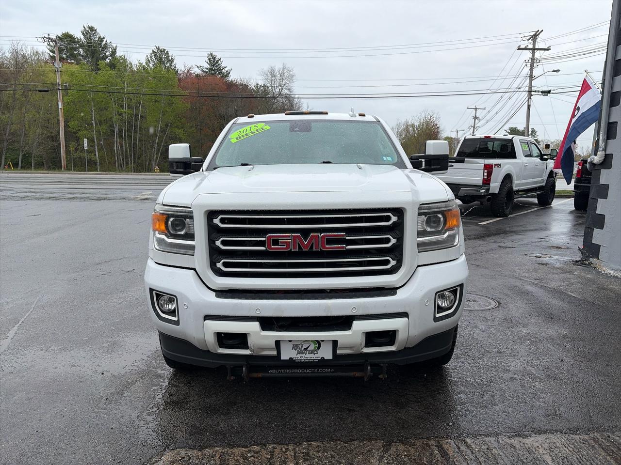 GMC Sierra 3500HD Denali Crew Cab 4WD 2015