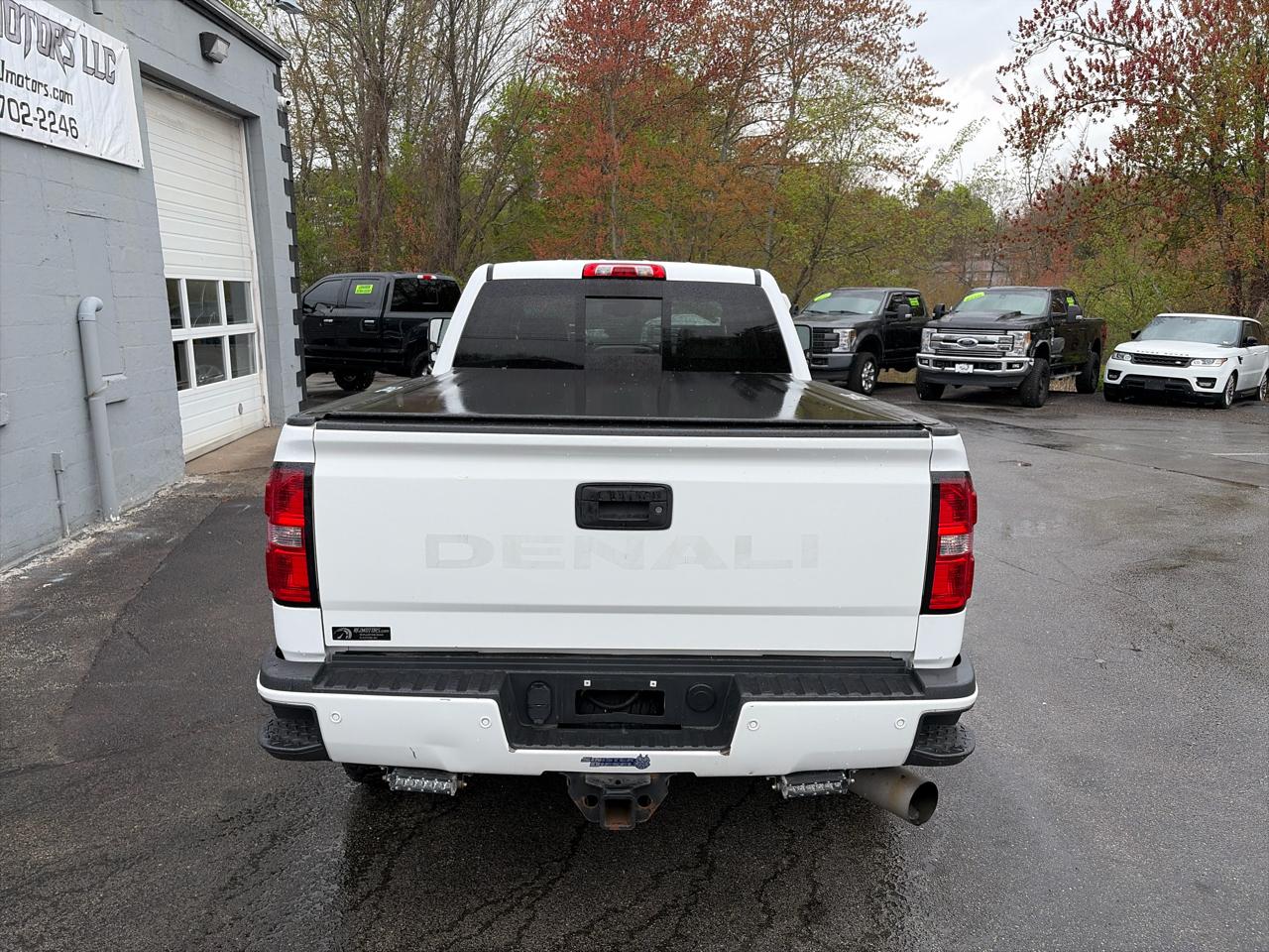 GMC Sierra 3500HD Denali Crew Cab 4WD 2015