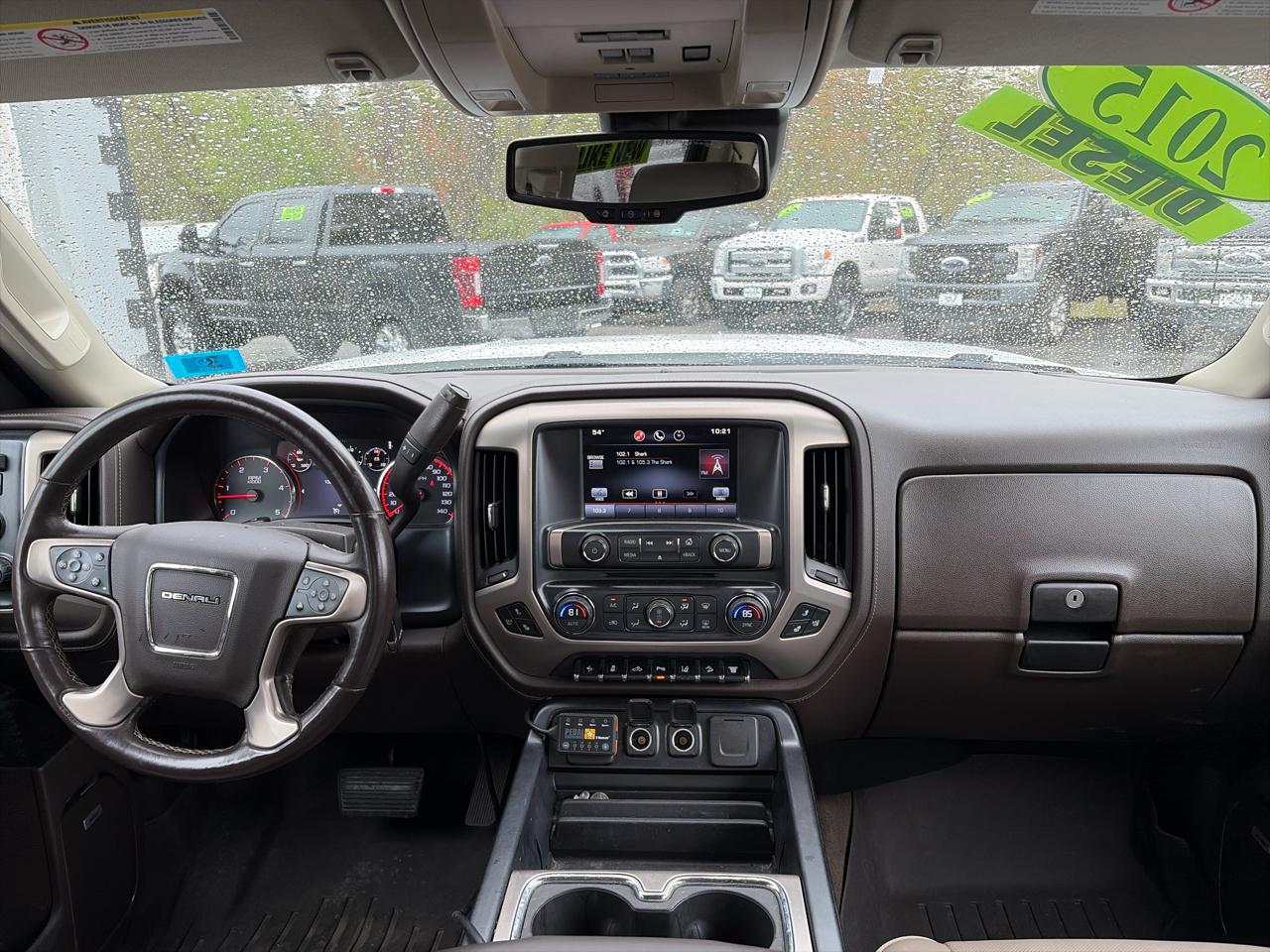 GMC Sierra 3500HD Denali Crew Cab 4WD 2015
