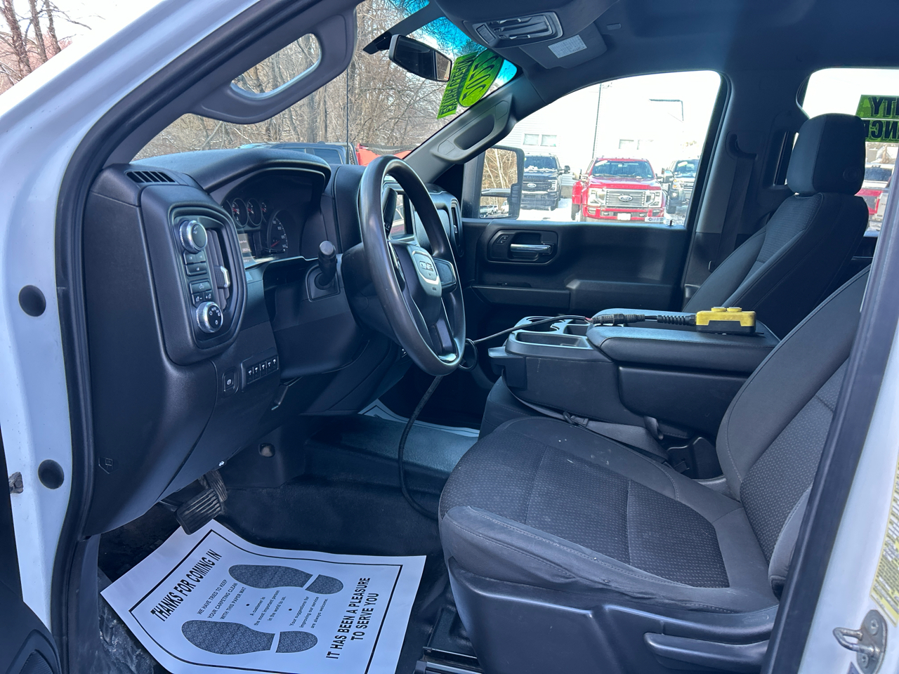 GMC Sierra 3500HD Pro Crew Cab 4WD SB 2022
