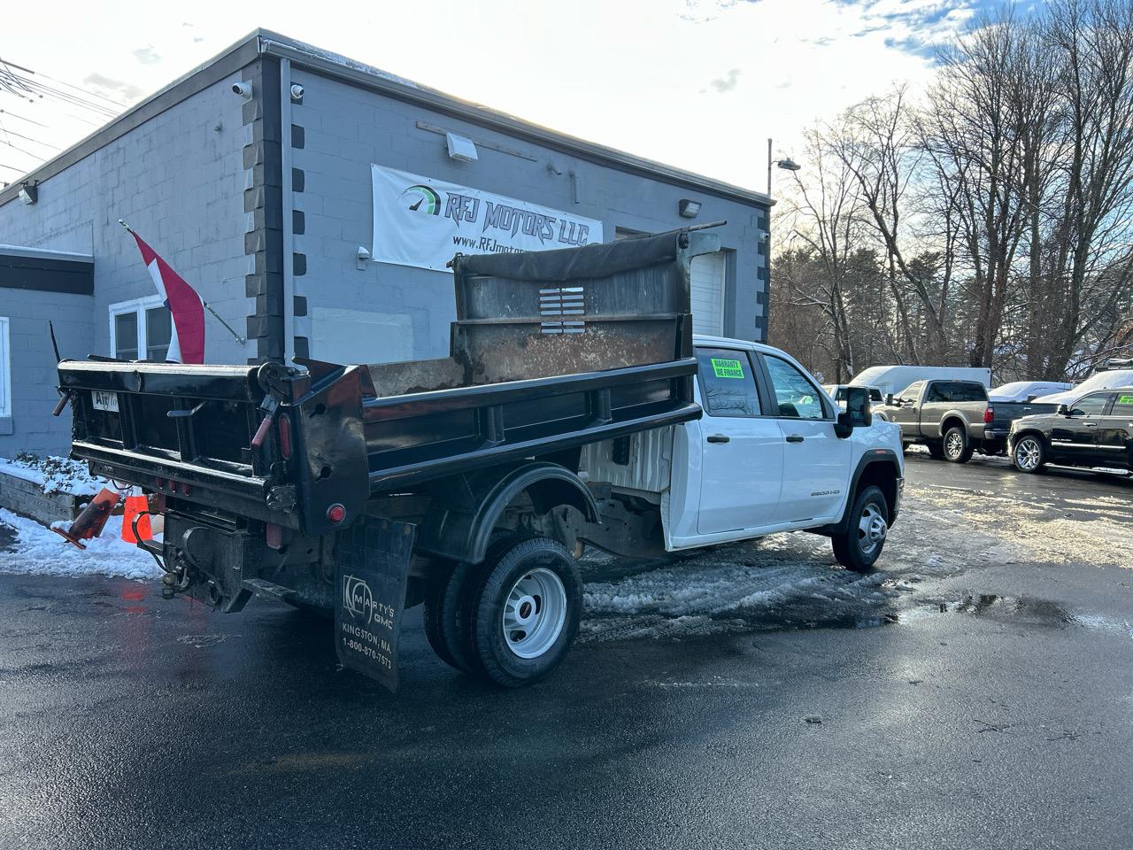 GMC Sierra 3500HD Pro Crew Cab 4WD SB 2022