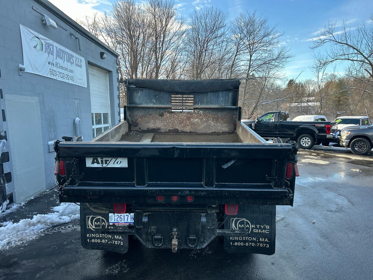 GMC Sierra 3500HD Pro Crew Cab 4WD SB 2022