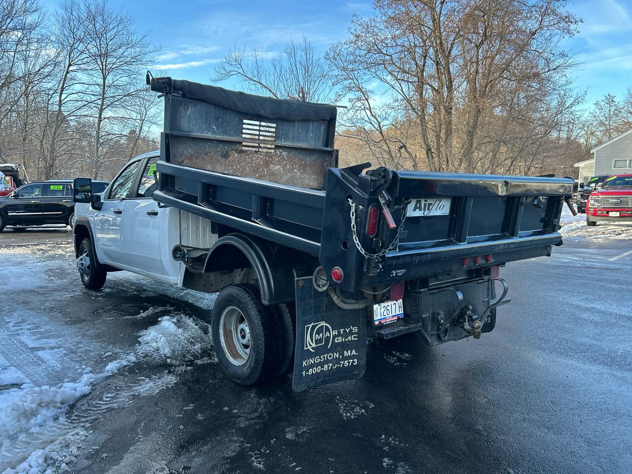GMC Sierra 3500HD Pro Crew Cab 4WD SB 2022