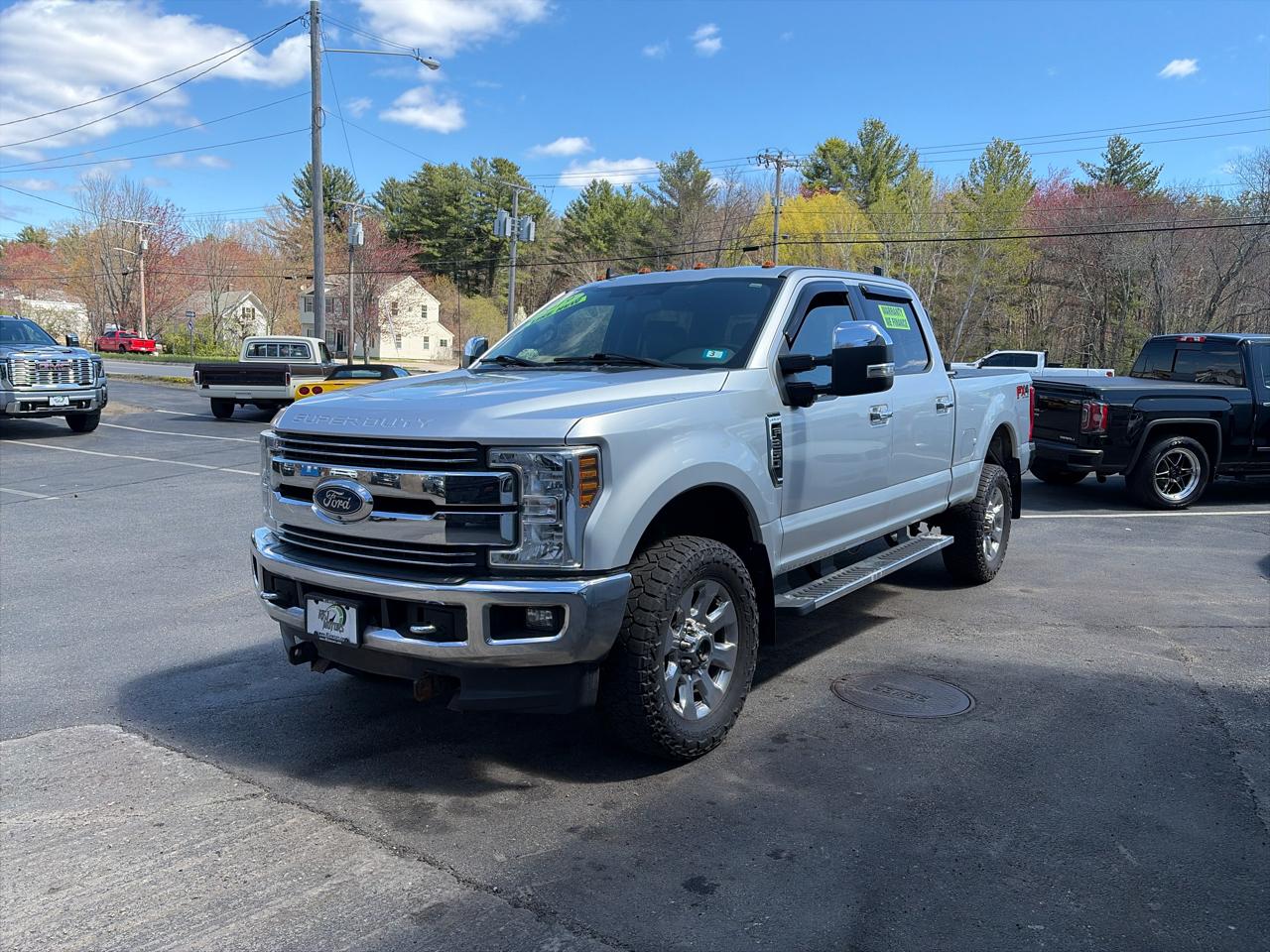 Ford F-250 SD Lariat Crew Cab 4WD 2019