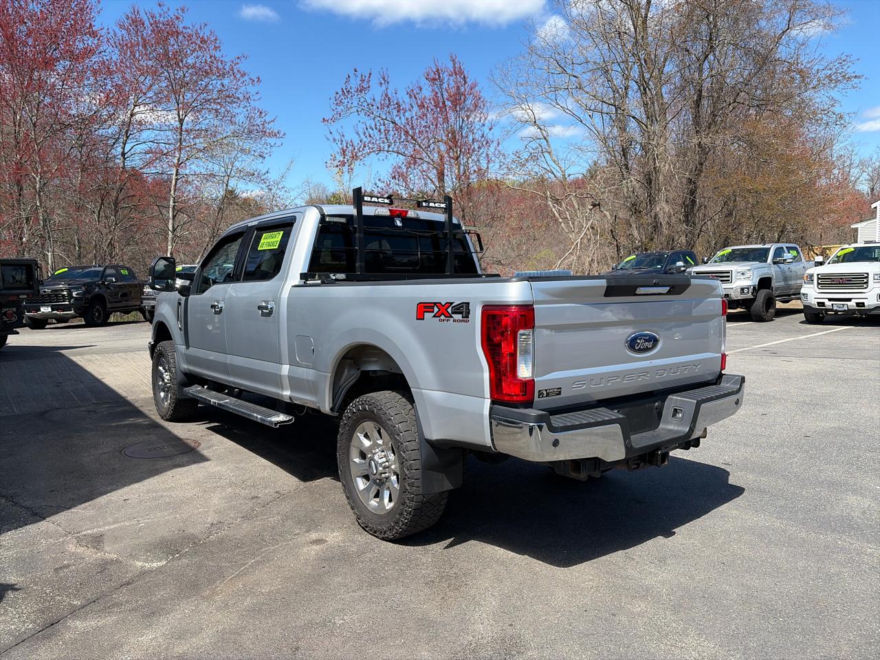 Ford F-250 SD Lariat Crew Cab 4WD 2019