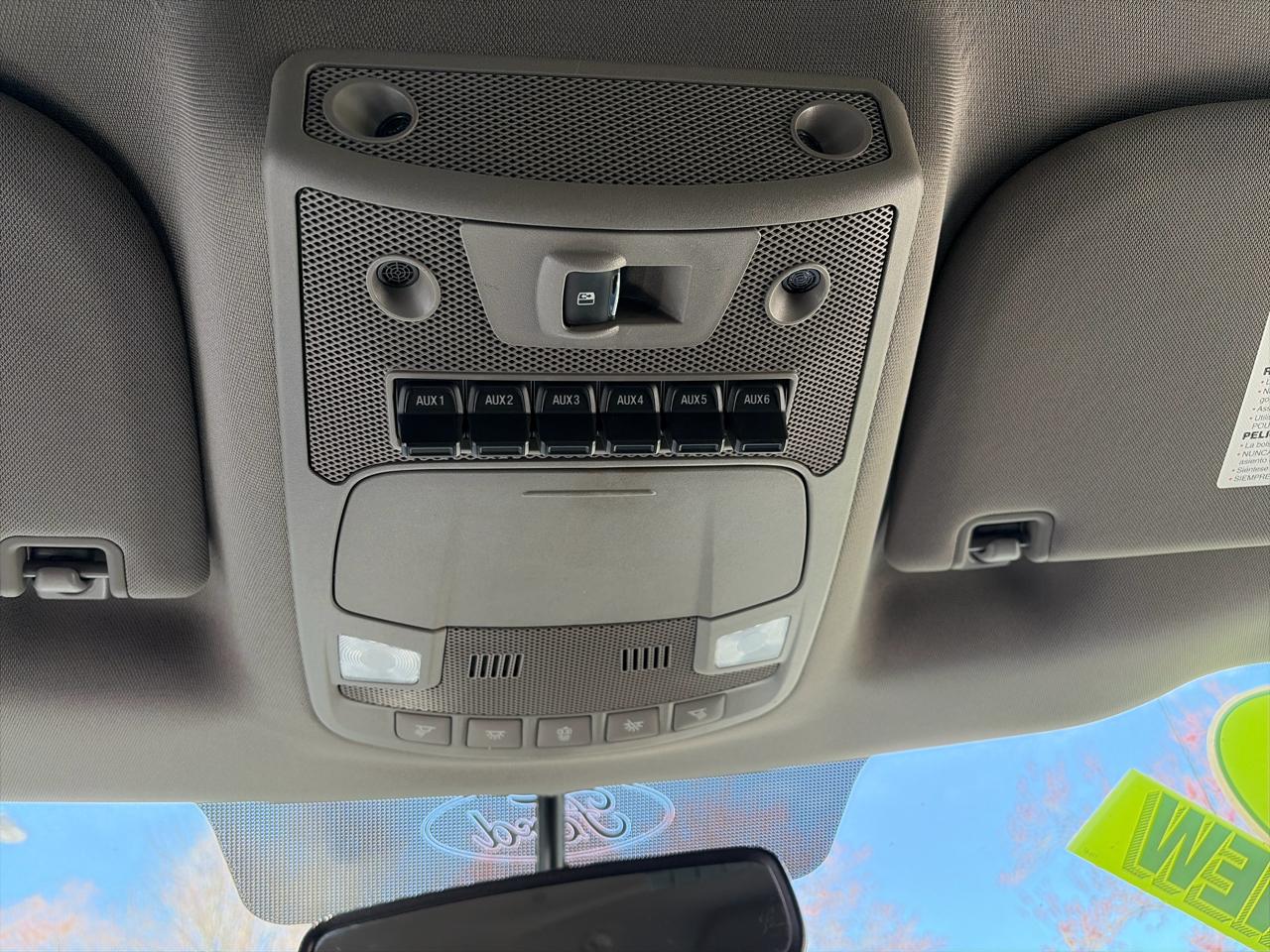 Ford F-250 SD Lariat Crew Cab 4WD 2019