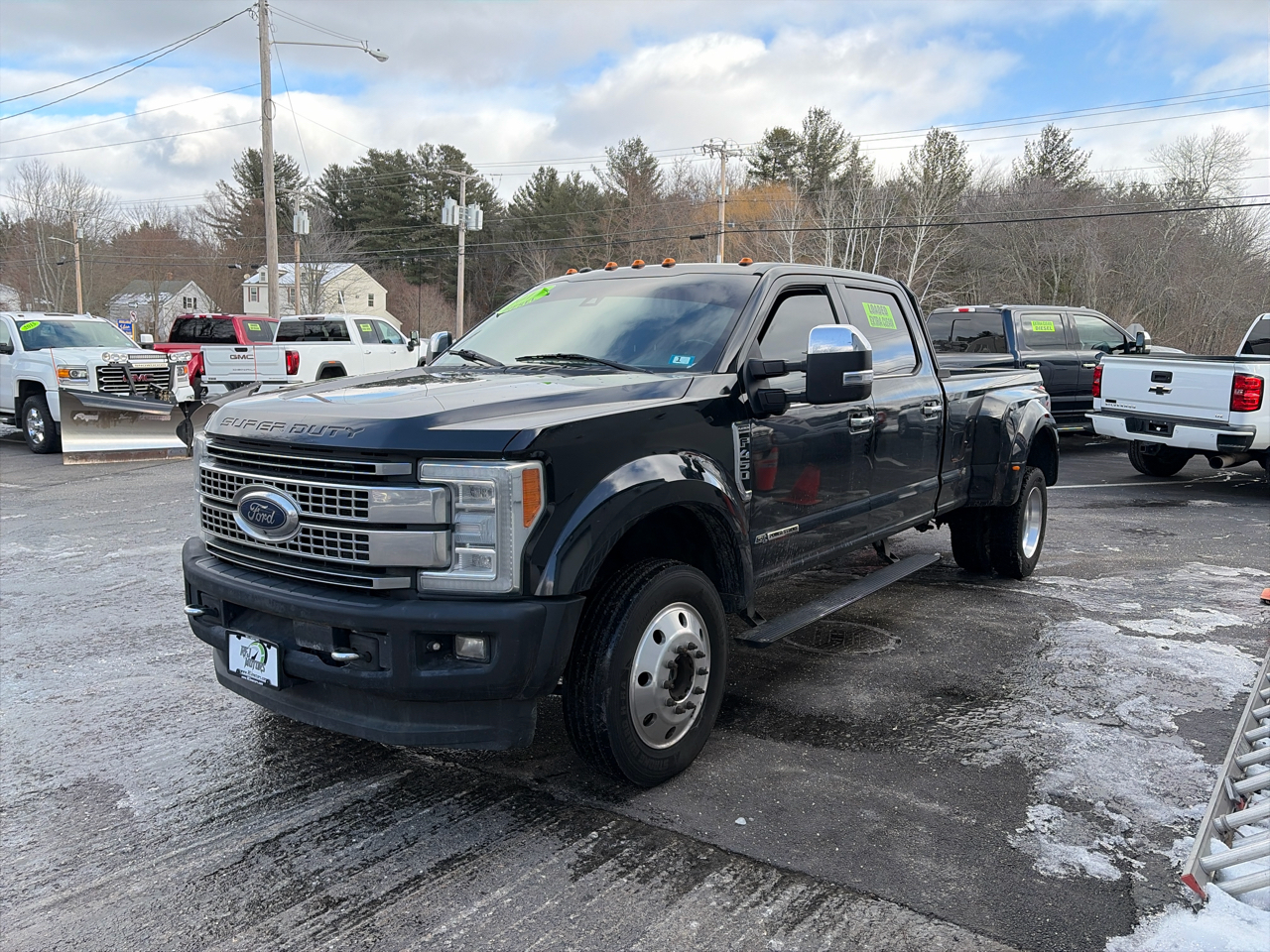Ford F-450 SD Platinum Crew Cab DRW 4WD 2017
