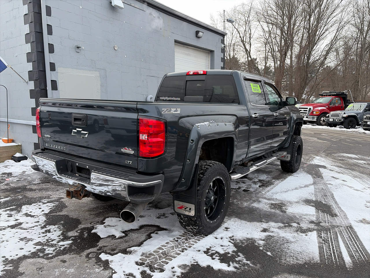 Chevrolet Silverado 2500HD LTZ Crew Cab Short Box 4WD 2017