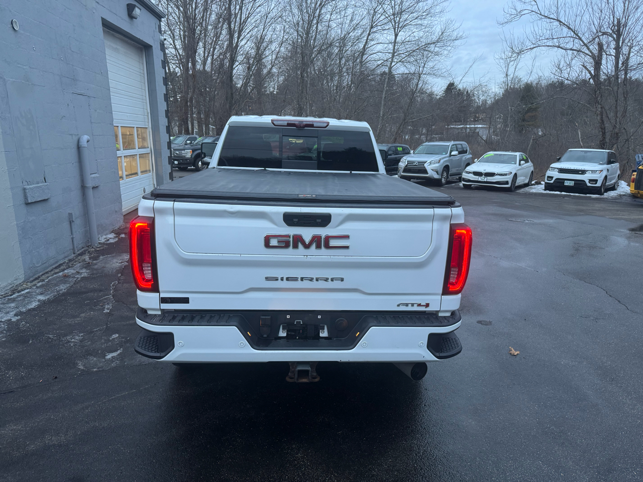 GMC Sierra 2500HD AT4 Crew Cab 4WD 2023