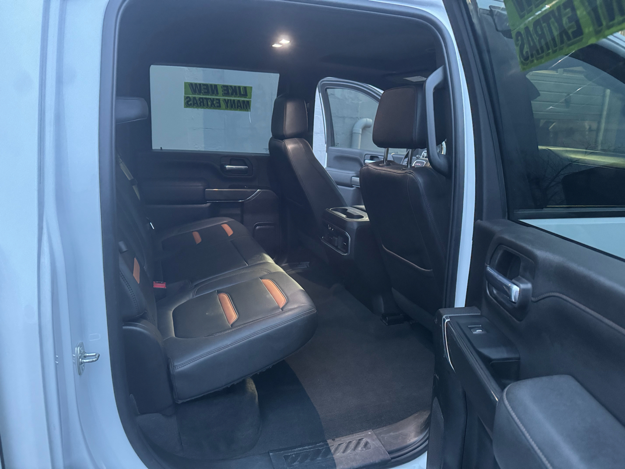 GMC Sierra 2500HD AT4 Crew Cab 4WD 2023
