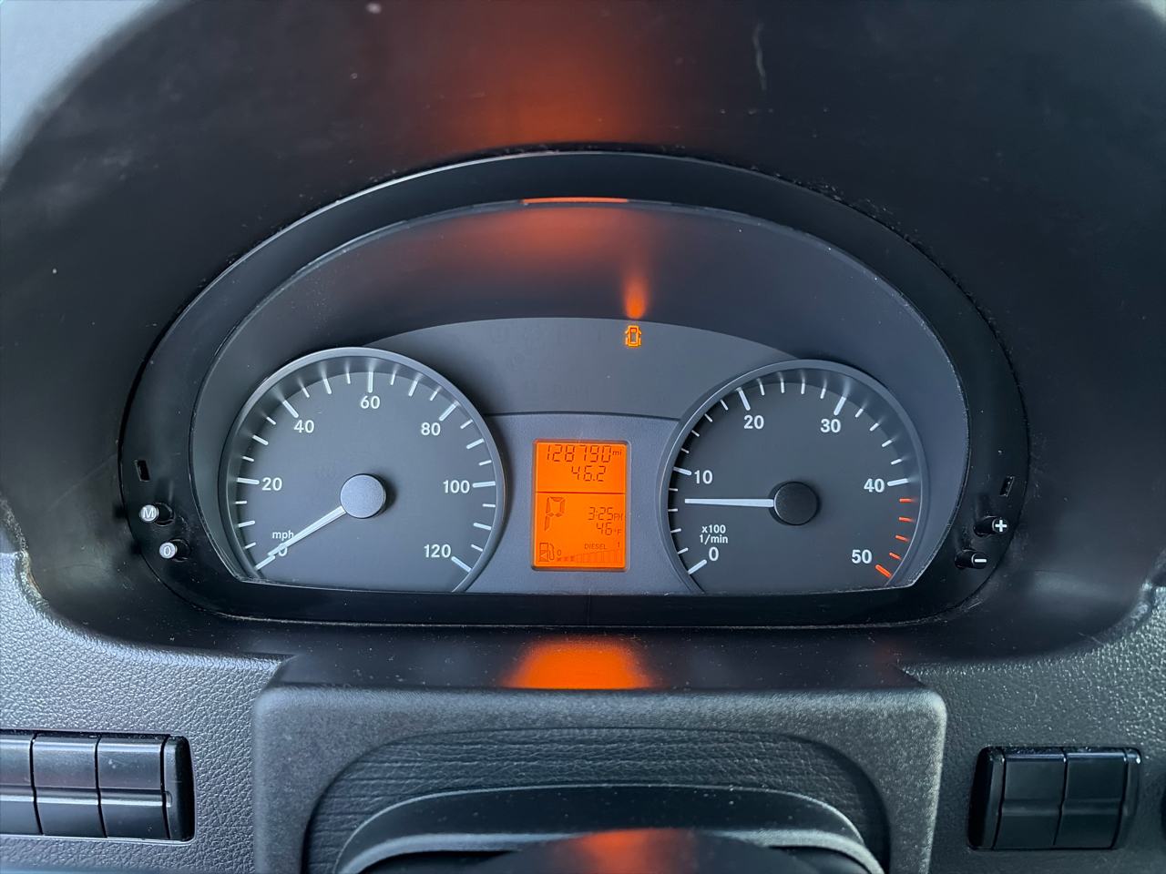 Mercedes-Benz Sprinter 2500 144-in. WB 2017