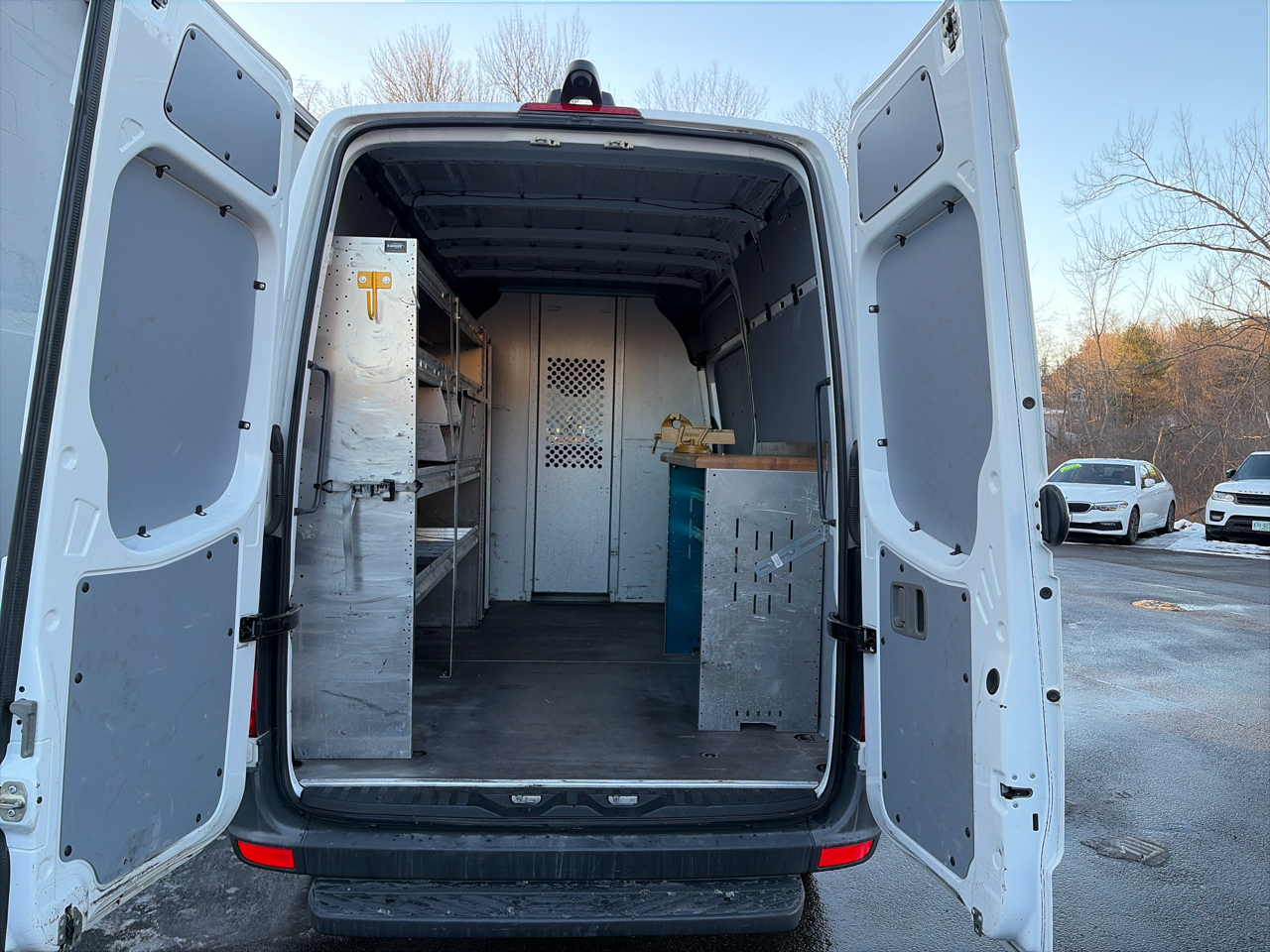 Mercedes-Benz Sprinter 2500 144-in. WB 2017