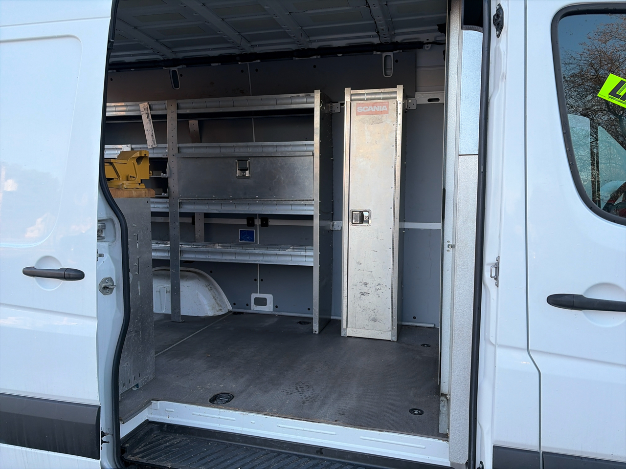 Mercedes-Benz Sprinter 2500 144-in. WB 2017