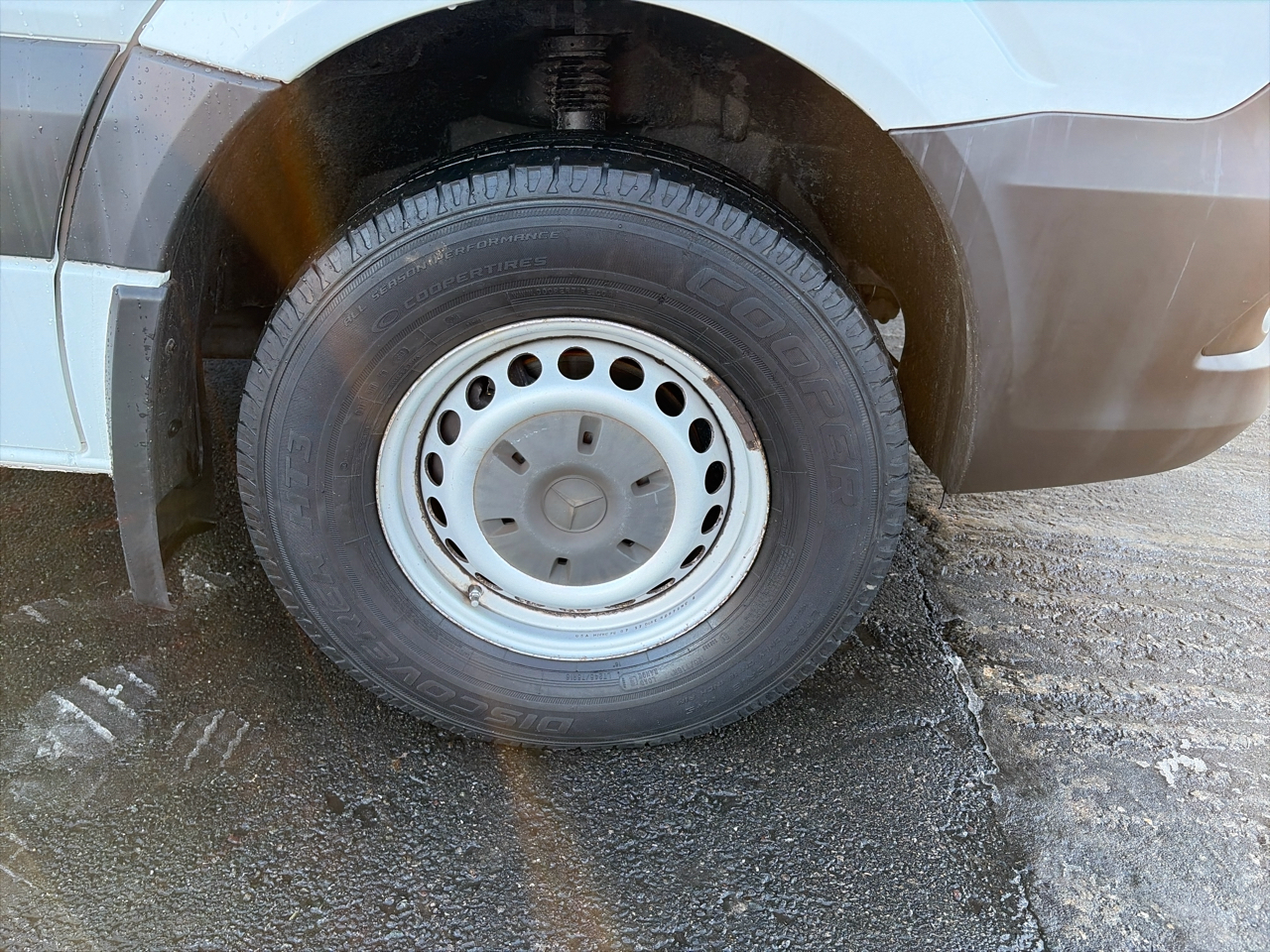 Mercedes-Benz Sprinter 2500 144-in. WB 2017