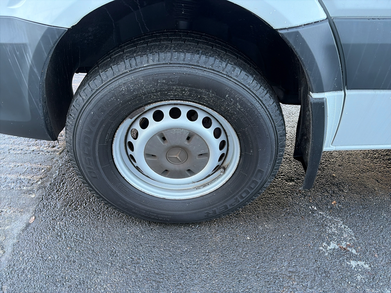 Mercedes-Benz Sprinter 2500 144-in. WB 2017