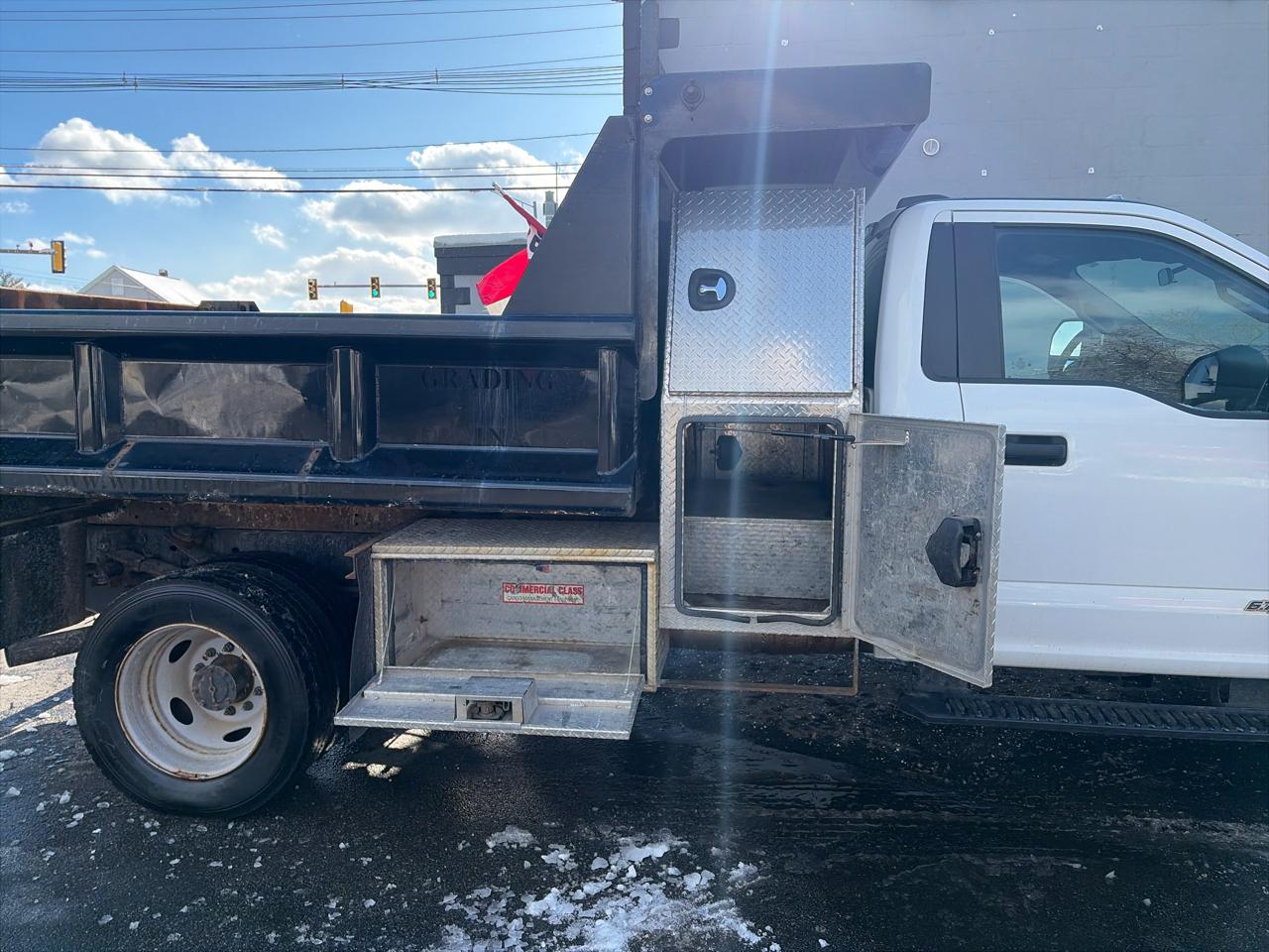 Ford F600 Regular Cab 4WD DRW 2021