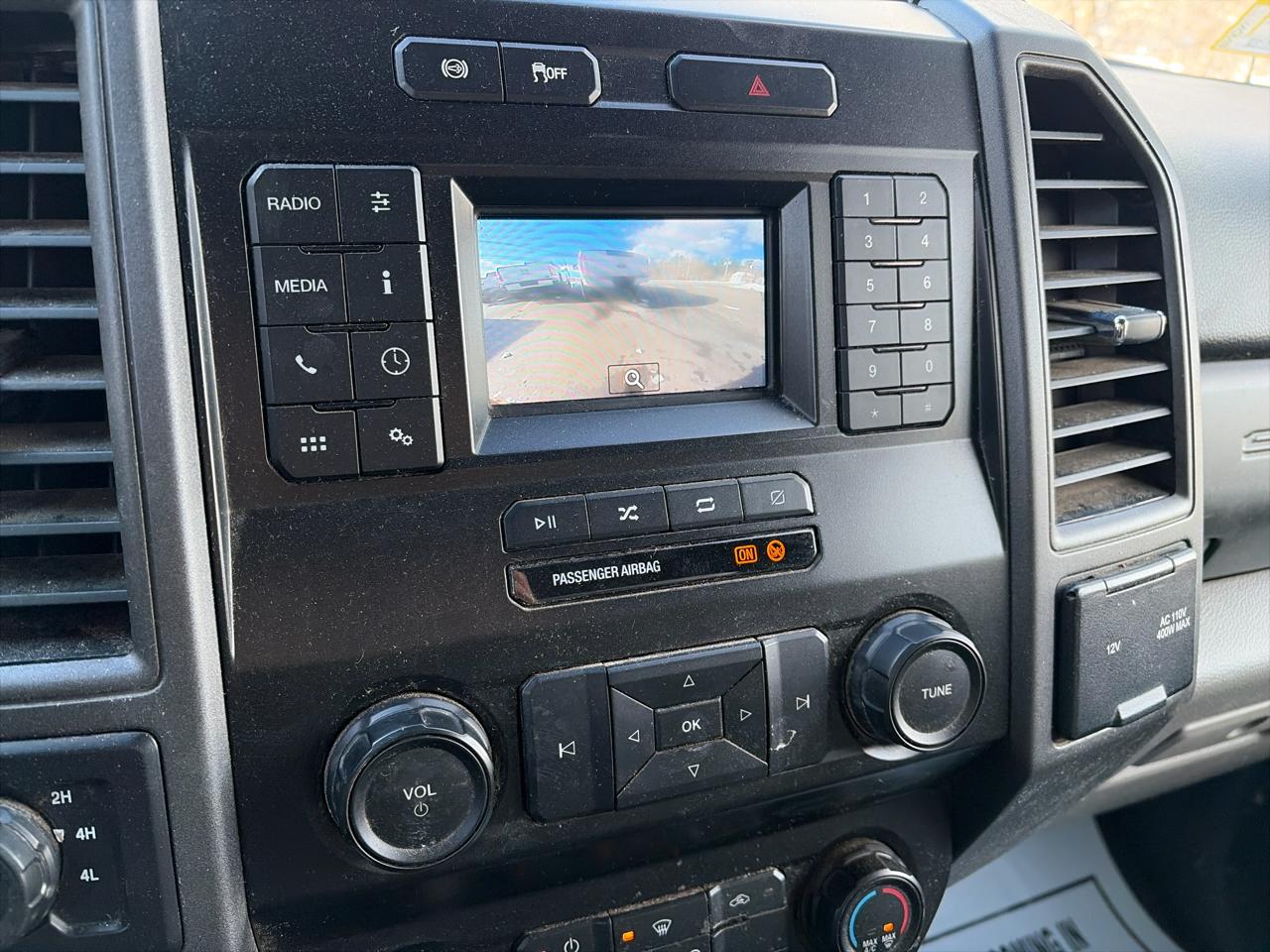 Ford F600 Regular Cab 4WD DRW 2021