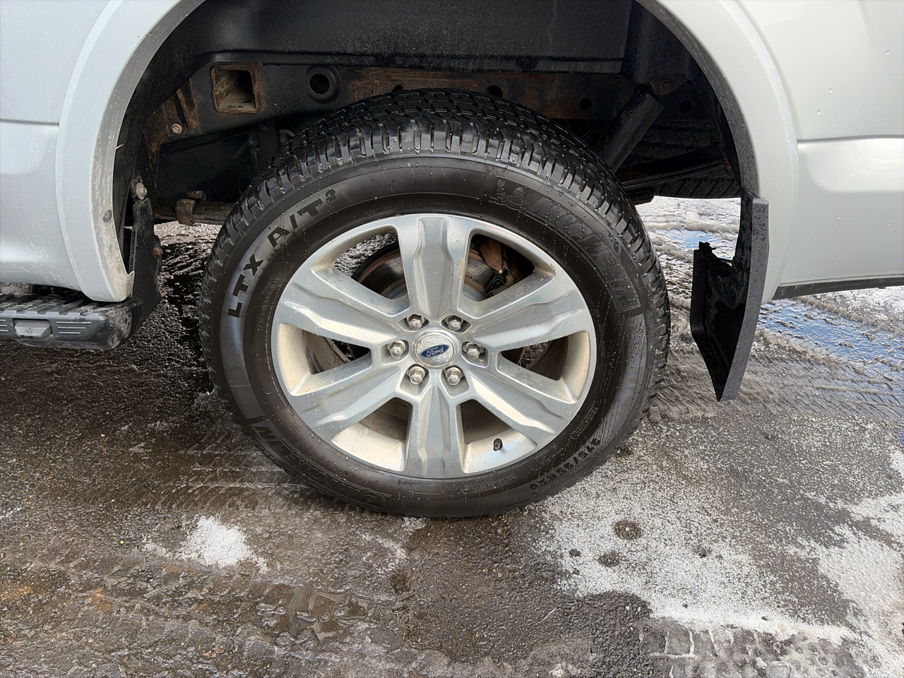 Ford F-150 Platinum SuperCrew 5.5-ft. Bed 4WD 2018