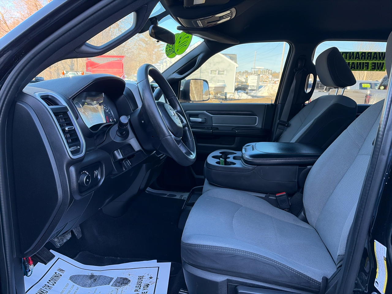 RAM 2500 Big Horn Crew Cab 4WD 2022