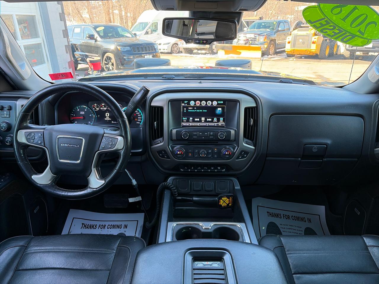 GMC Sierra 2500HD Denali Crew Cab 4WD 2018