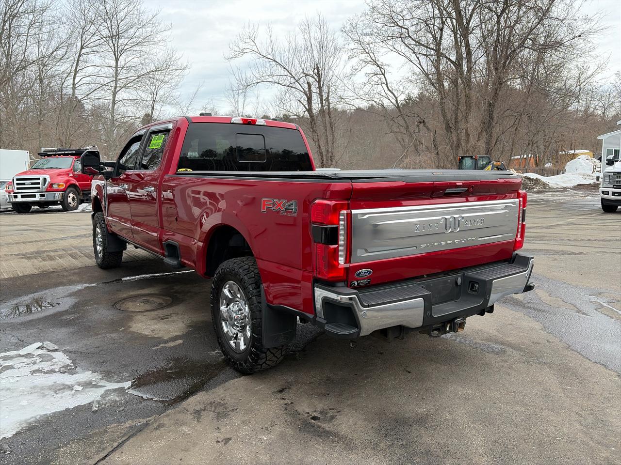 Ford F-350 SD King Ranch Crew Cab Long Bed 4WD 2024