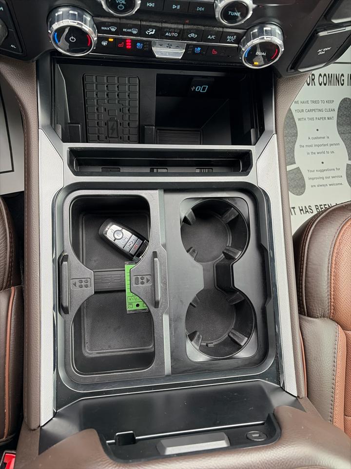 Ford F-350 SD King Ranch Crew Cab Long Bed 4WD 2024