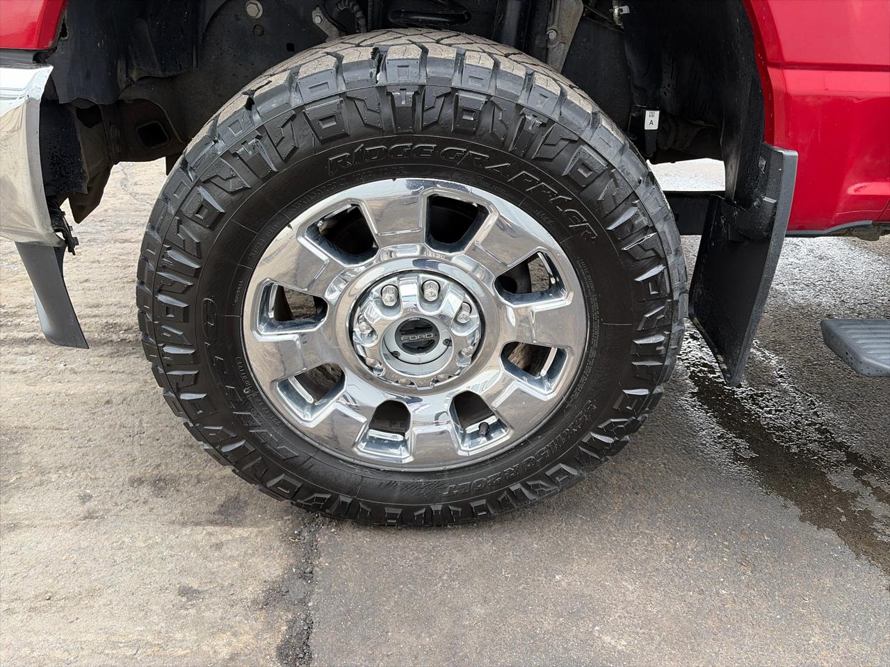 Ford F-350 SD King Ranch Crew Cab Long Bed 4WD 2024