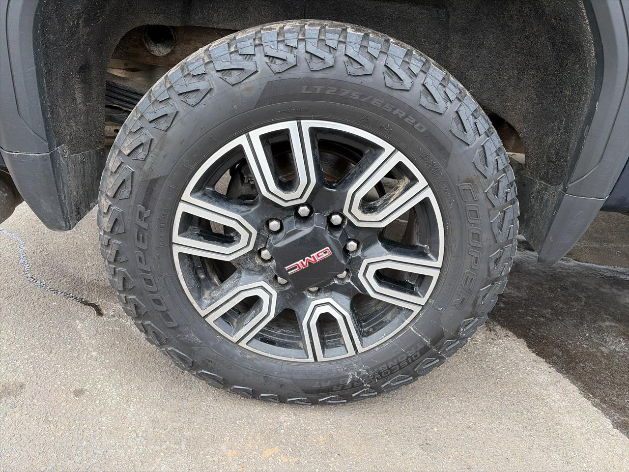 GMC Sierra 2500HD AT4 Crew Cab 4WD 2022