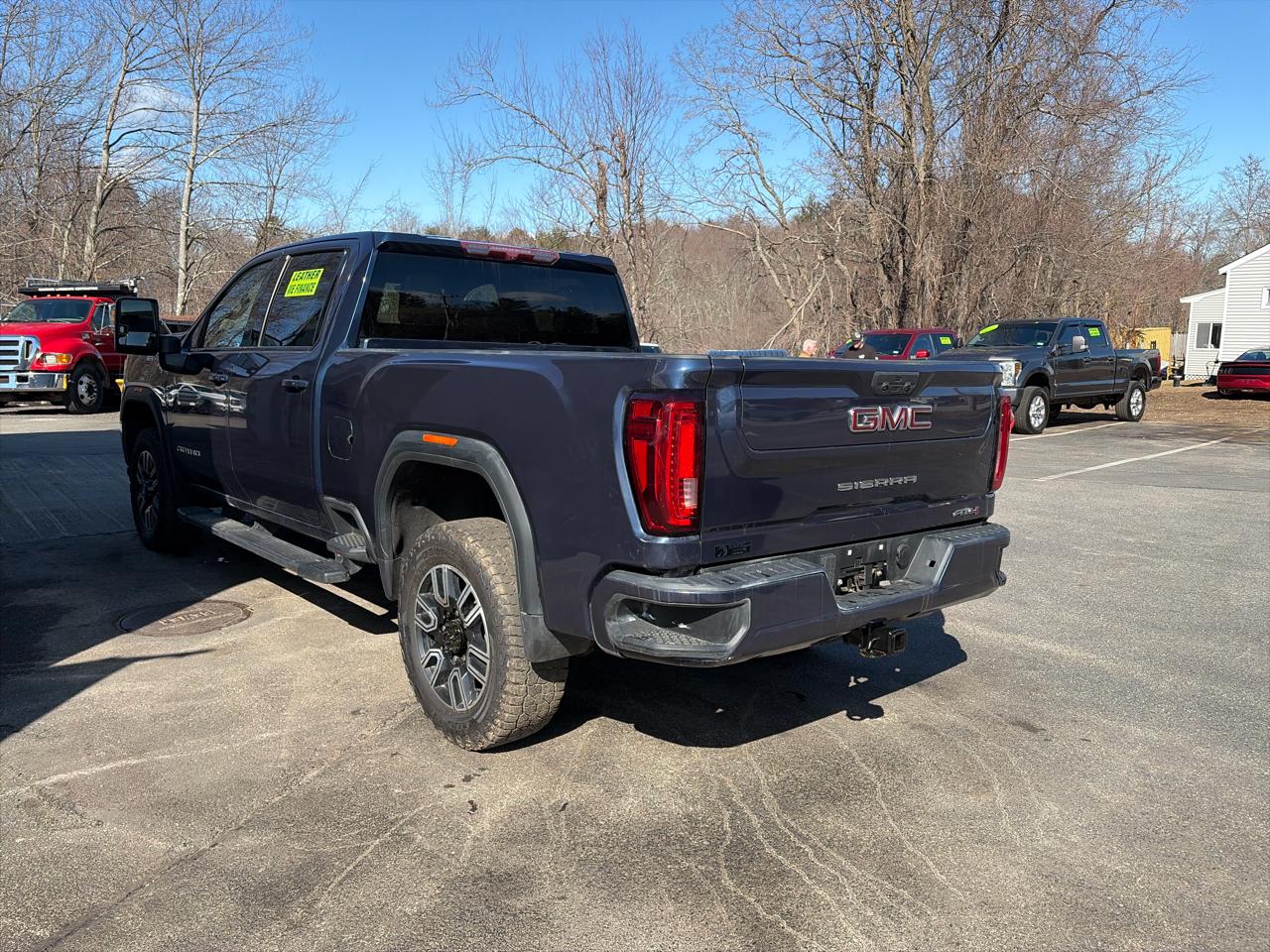 GMC Sierra 2500HD AT4 Crew Cab 4WD 2022